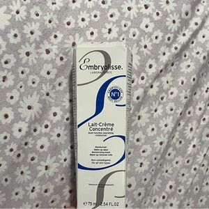 Lait-Crème Concentré Multi-Function Moisturizer